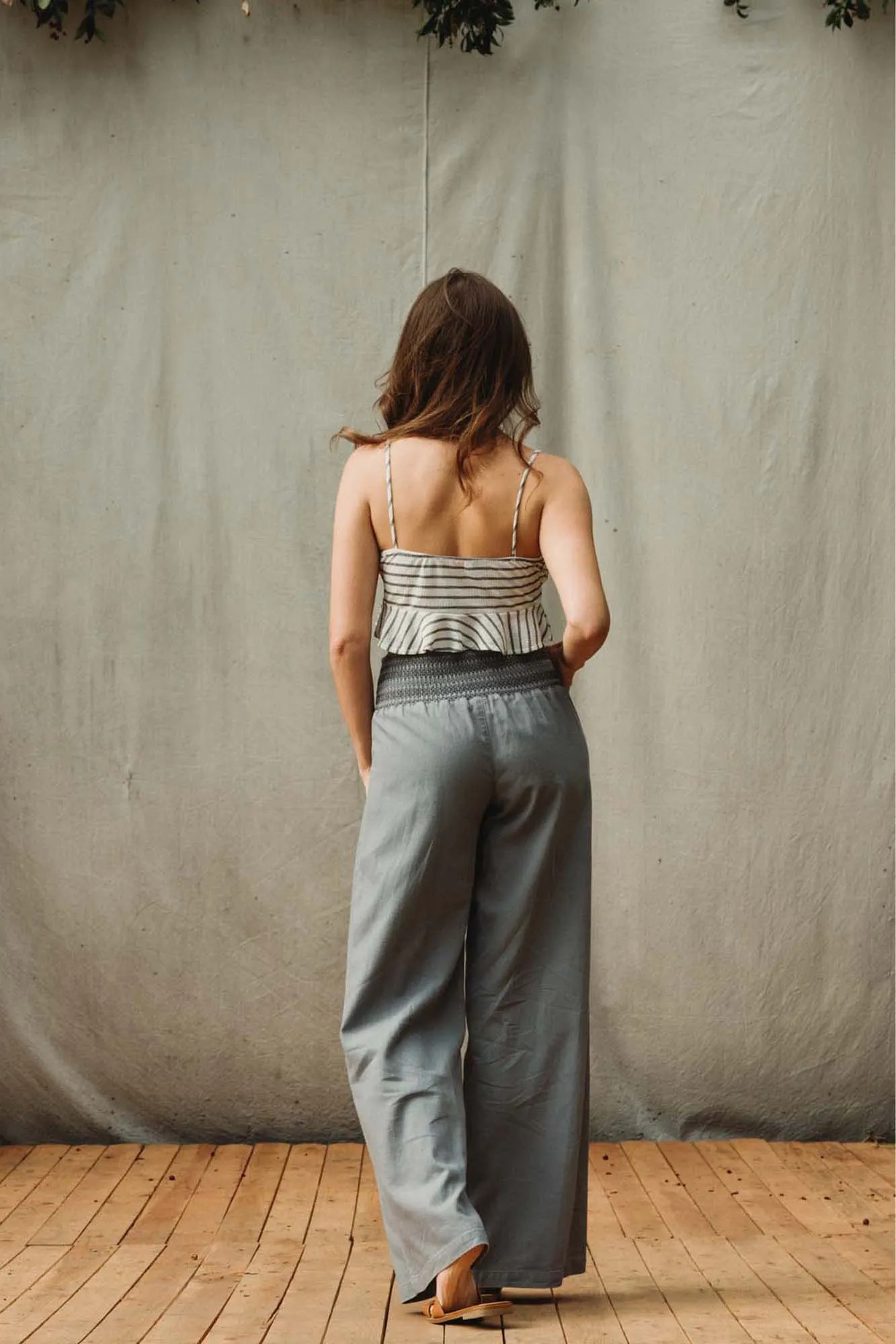 WIDE SMOCKED BOARDWALK PANT - TROOPER